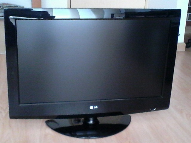 TV LCD 32"