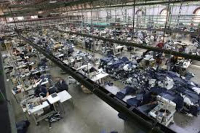 La baja producción manufacturera a la dependencia petrolera (1970-1982)