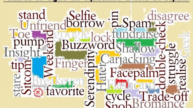 incorpora nuevos elementos gramaticales y vocabulario