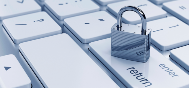 compañías comienzan a cobrar a cobrar por licencias de software.