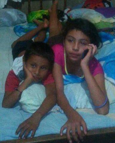 usando celular de teclas