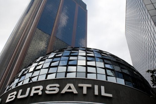 Nace la Bolsa de México