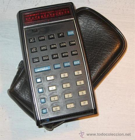 Casio presenta la primera calculadora científica