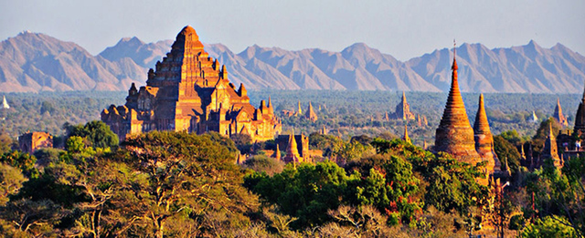 Bangladesh anuncia su independencia.