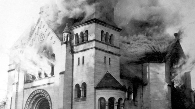 Noche de los Cristales Rotos.