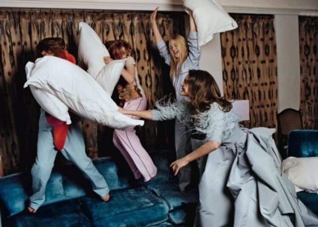 Primeira vez uma na casa da outra