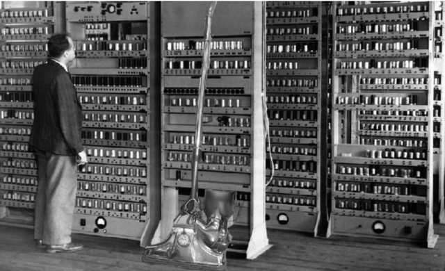 Primera Generación: