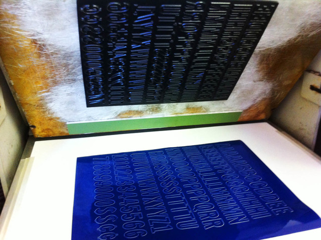 The first "screened" photosensitive metal plate