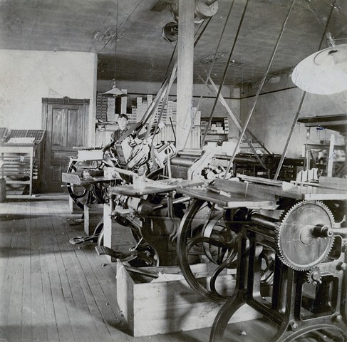 Ira Rubel develops offset printing