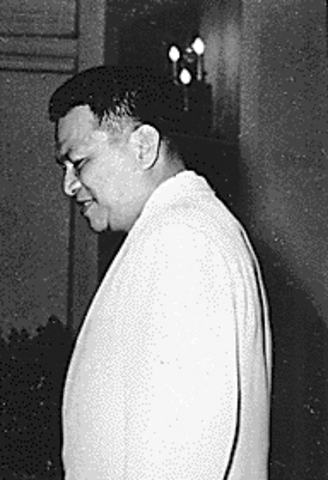 Ramon Magsaysay elected president