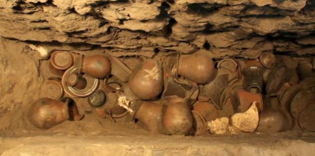 Trabajos de cerámica, alfarería y vidriería (Egipto, China)