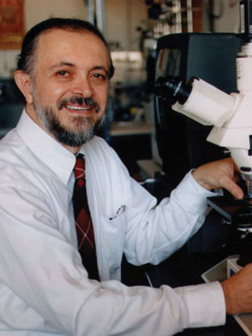 Mario Molina recibe premio nobel de la quimica