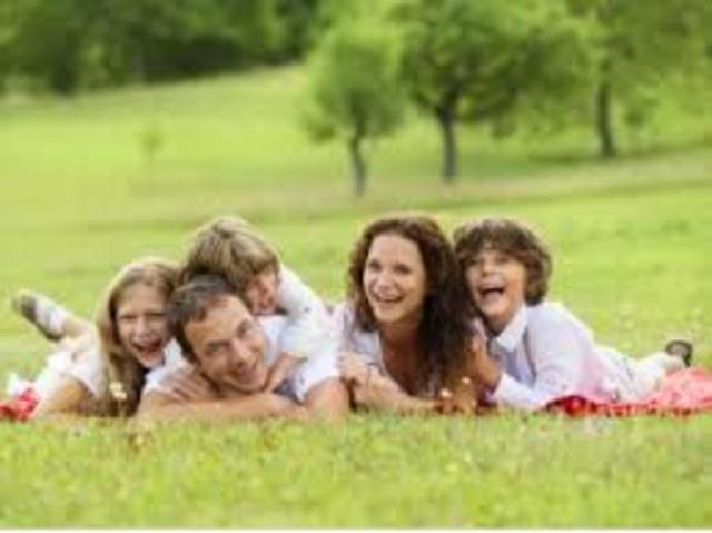 parejas sin hijos, o con hijos