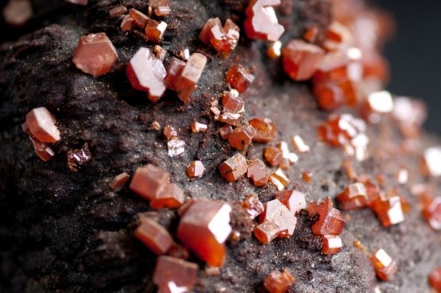 Descubrimiento del vanadio