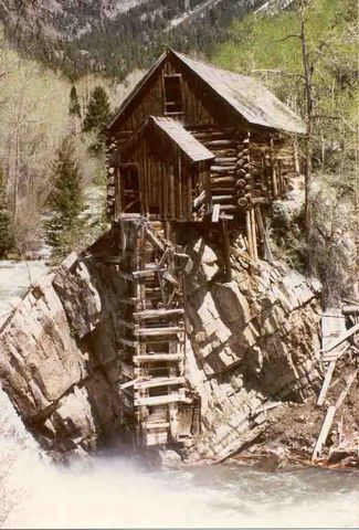 Dight family abandons flour milling