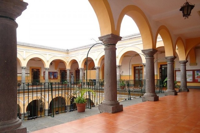 abandono la universidad