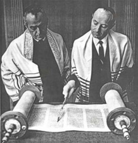 The synagogue board bought the land at Park Blvd and Belleview Avenue for $8000.