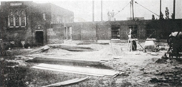 A school building was erected first and the synagogue officially incorporated