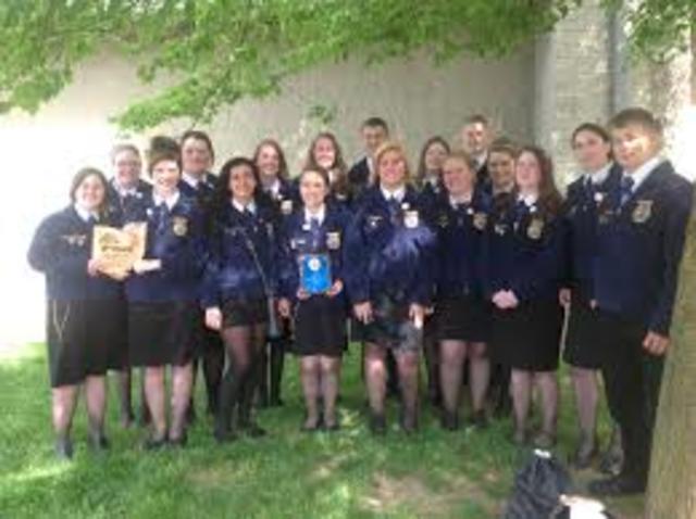 Membership hits all-time high with 579,678 members in 7,570 chapters.