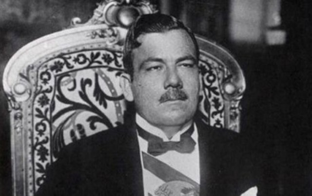 Plutarco Elías Calles (1 dic 1924-30 nov 1928)