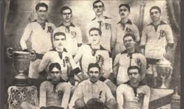 1914 O primeiro título