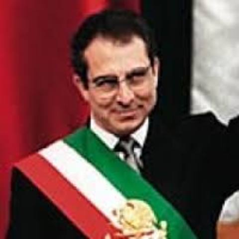 Ernesto Zedillo es electo como Presidente