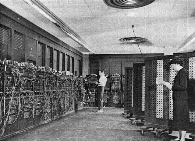 1947; Se creó el primer ordenador.