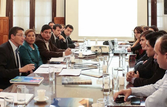 Gobierno-Políticas.