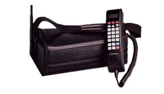Motorola's Bag Phone