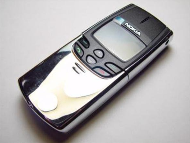 Nokia 8810
