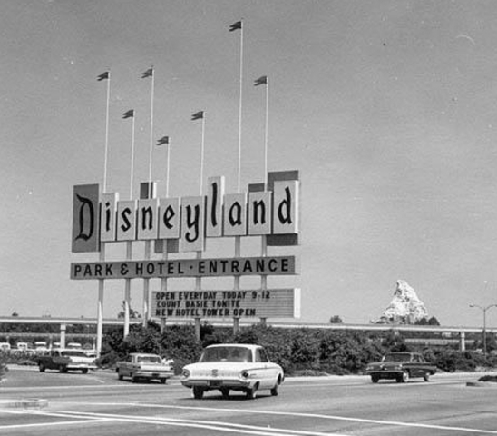 Mickey becomes the host of Disneyland