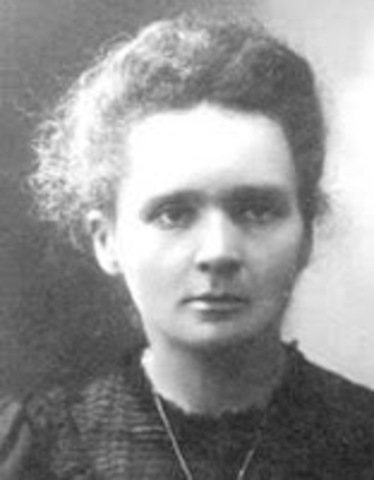 Una mujer rompe el átomo