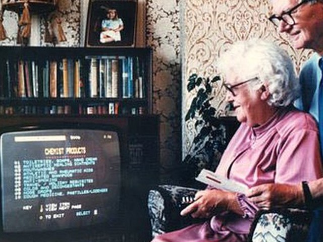 Primera Computadora de una vivienda en línea