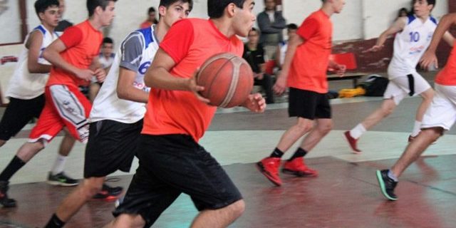 Primeros juegos intercolegiados