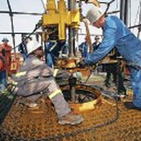 Más petróleo en 2006