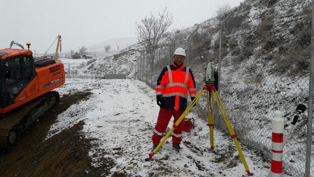 Daddy leaves the country