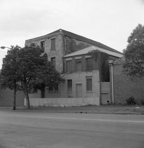 Yarra Falls Roller Flour Mills sold to Melbourne Flour Milling Company
