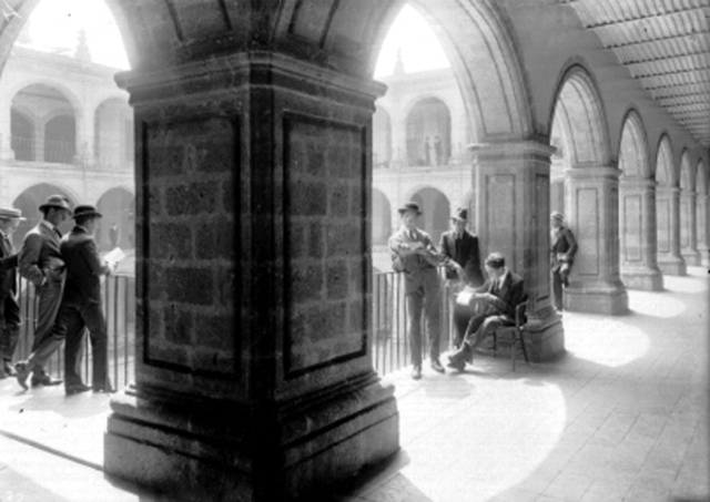 1era sala de cine en Escuela Nacional Preparatoria