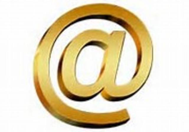 Rlay Tolimson incorpora el uso de @