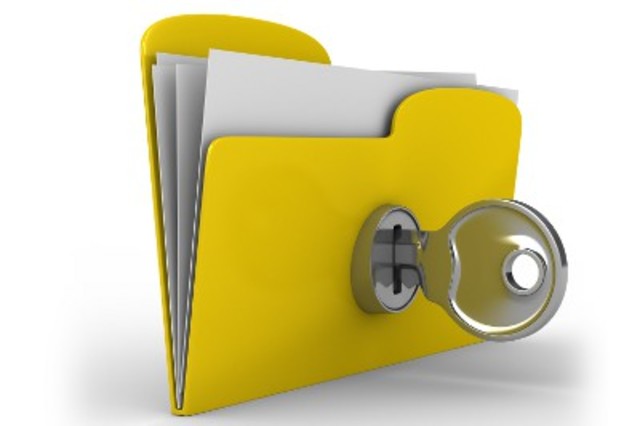 Es presentada nuevamente la Iniciativa de Ley Federal de Protección de Datos Personales.