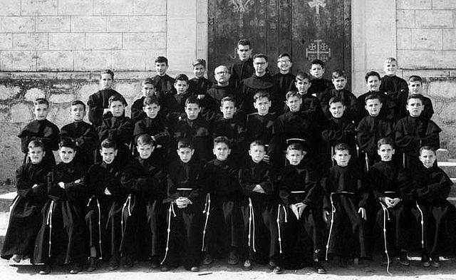 El arzobispado de Ruan le permite recibir candidatos en toda Normandía