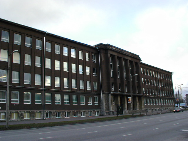 Пярну мнт 50