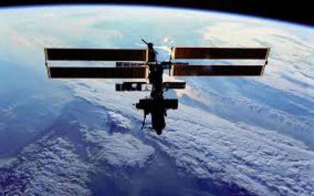 U.S. Navy experimented with satellite navigation