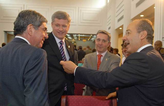 Visita a Canadá de Felipe Calderón como Presidente electo.