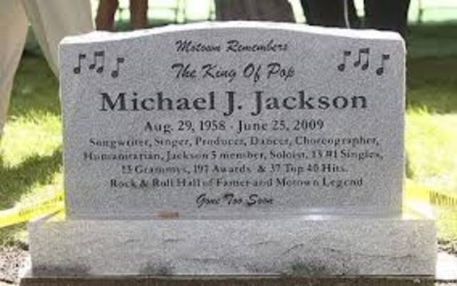 King of Pop- Dead.