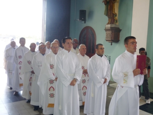 San Juan Eudes entra al oratorio