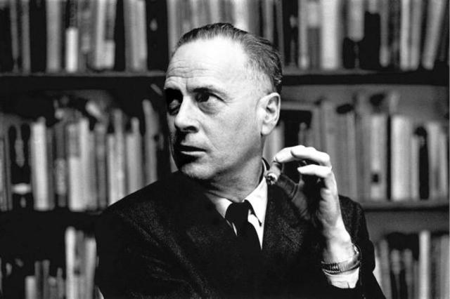 MCLUHAN (1962)