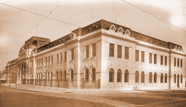 Creación de la Escuela Magistral de Esgrima y Gimnasia y la Federación de Gimnasia Fantástica Nacional.