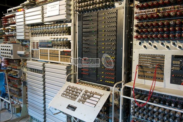 ALAN TURING COLOSSUS