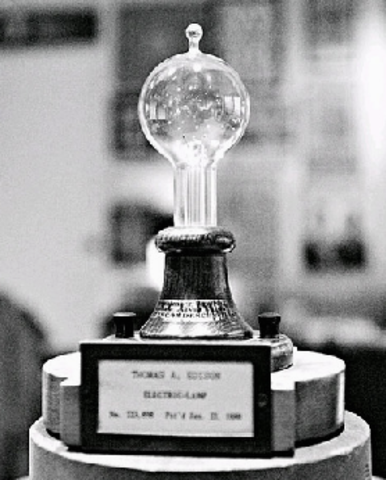 Incandescent Light Bulb